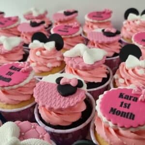 Minnie Mouse Cupcake